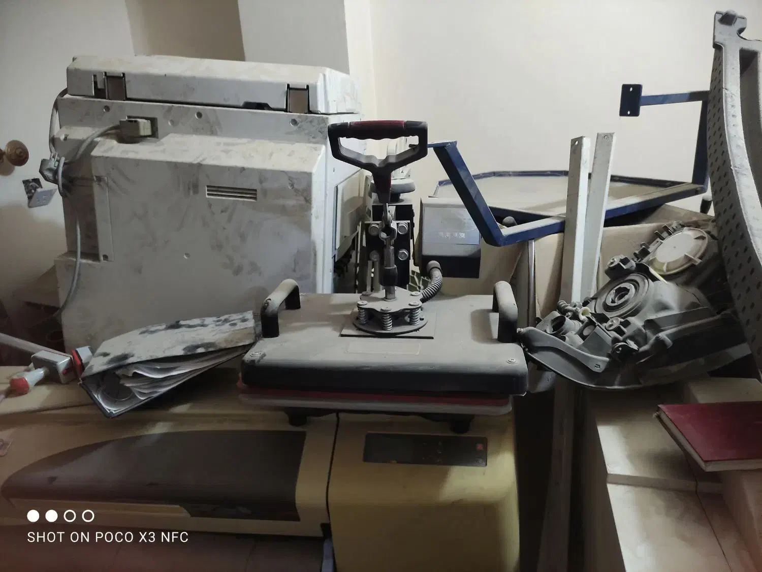 تعداد دستگاه کپی و پرینتر|پرینتر، اسکنر، کپی، فکس|قشم, |دیوار