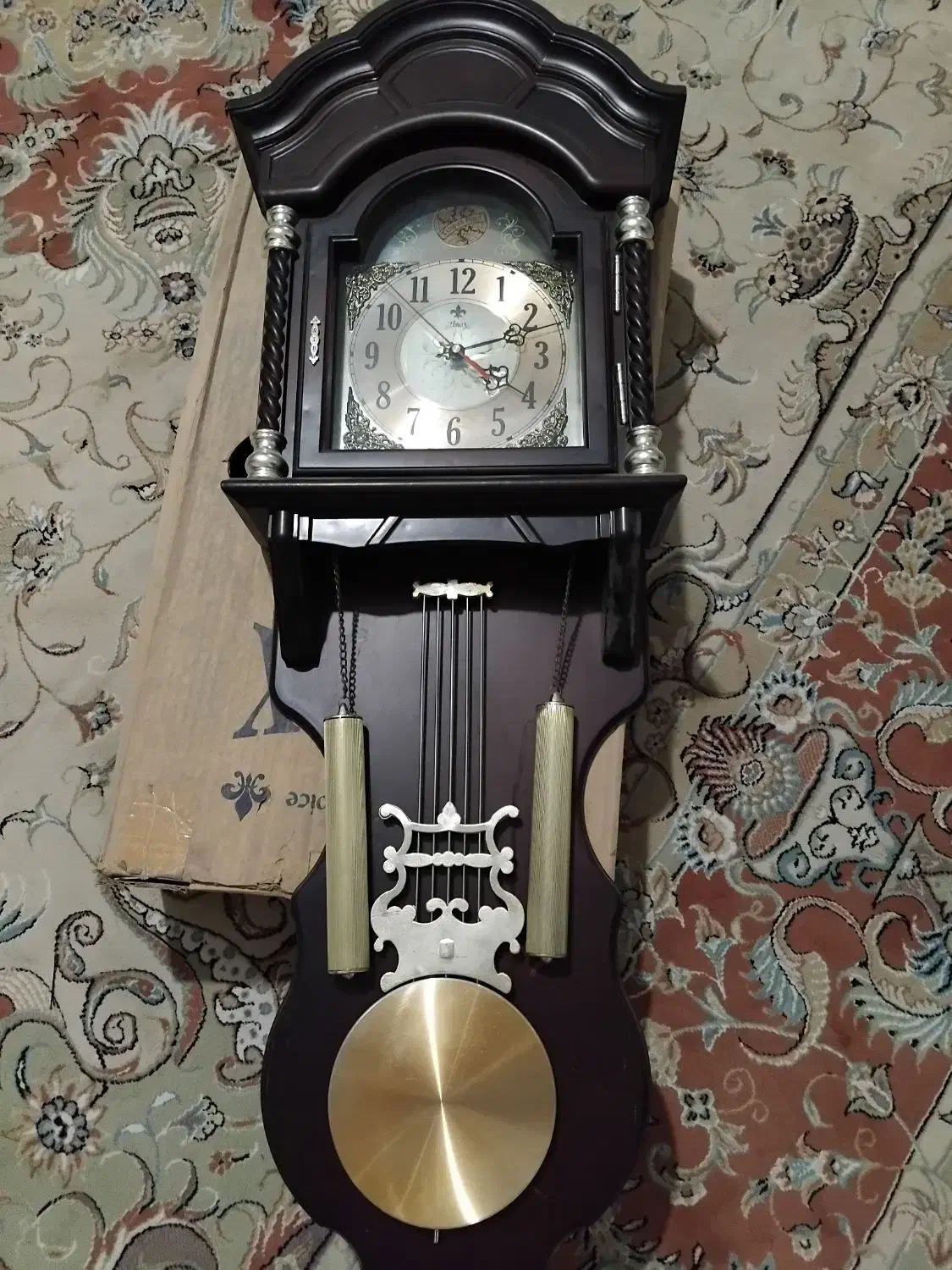 ساعت دیواری نو با کارتن|ساعت دیواری و تزئینی|کرج, مطهری|دیوار