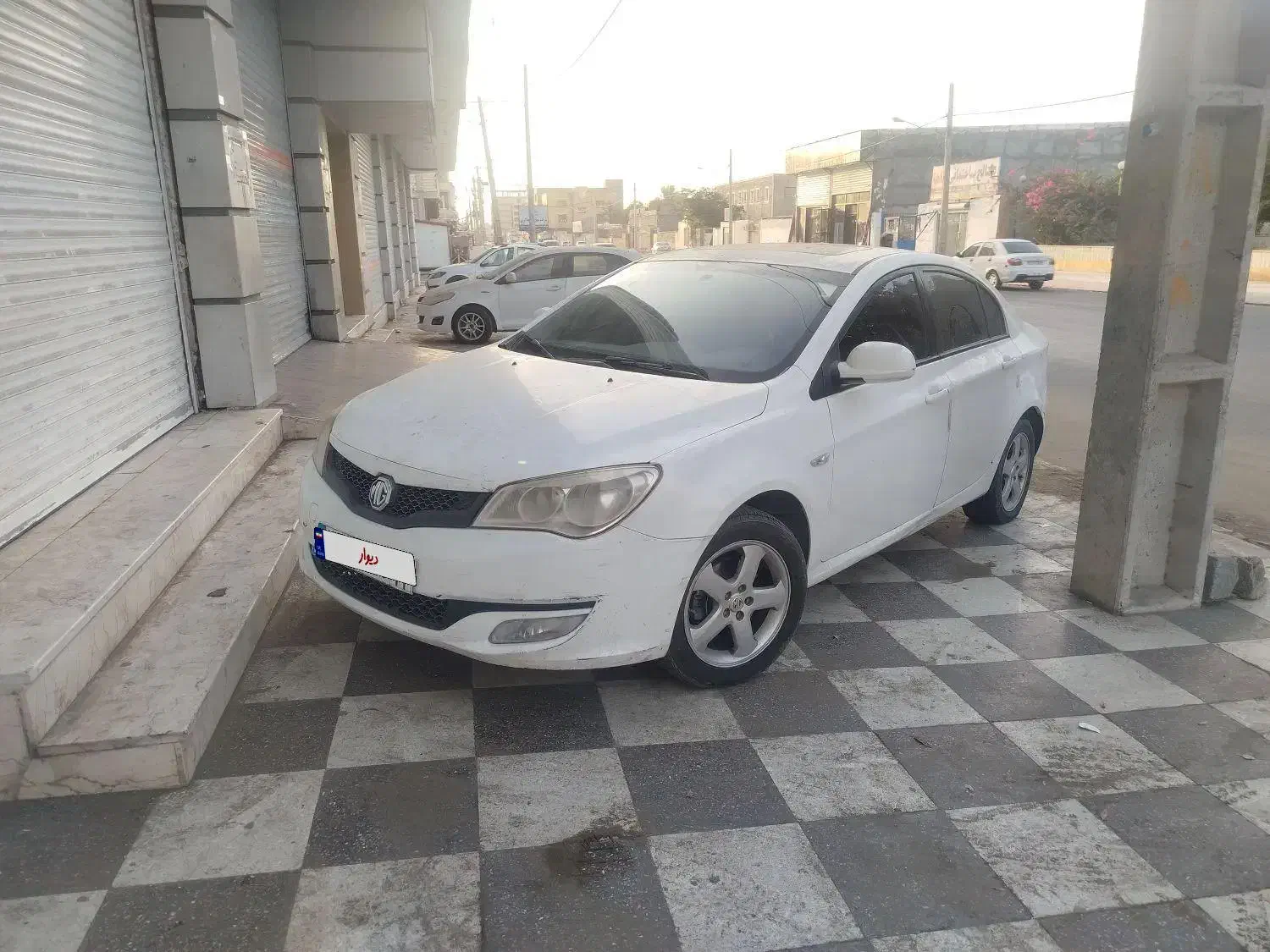 ماشین ۳۵۰ ام جی|خودرو سواری و وانت|چابهار, |دیوار