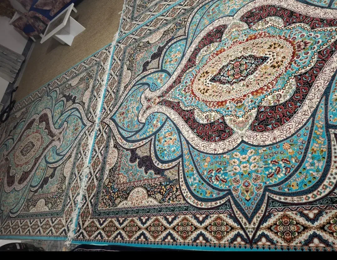 فرش نخی پازیریک در حد نو بدون هیچ گونه زدگی|فرش|نورآباد ممسنی, |دیوار