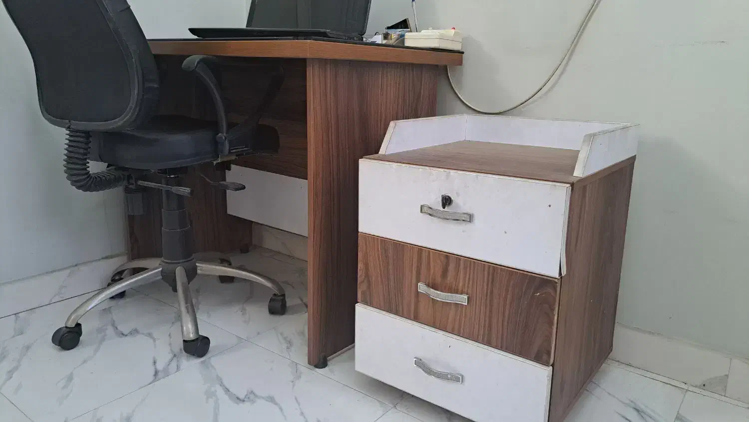 میز تحریر و فایل ۳ کشو Mdf به همراه صندلی گردان|میز تحریر و کامپیوتر|تهران, سلسبیل شمالی|دیوار