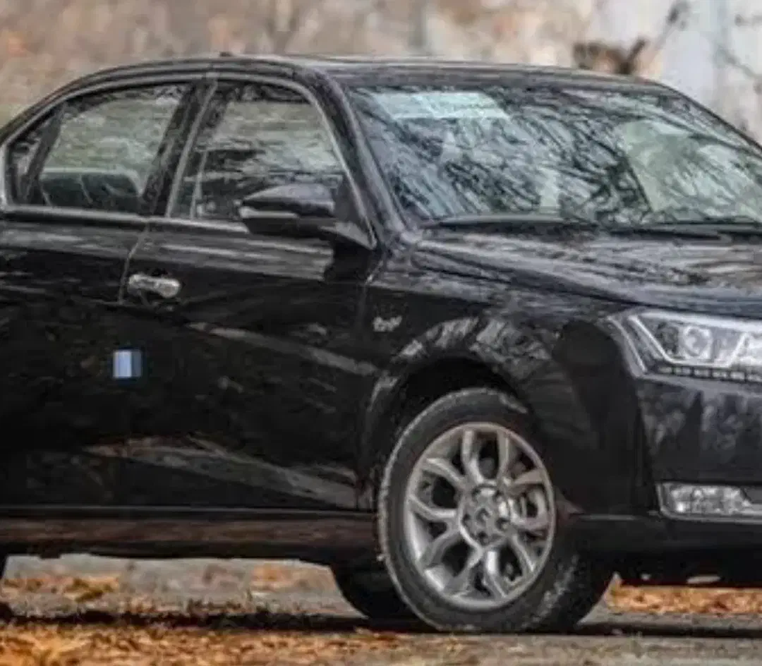 دنا پلاس ۶دنده مشکی|خودرو سواری و وانت|کاشمر, |دیوار