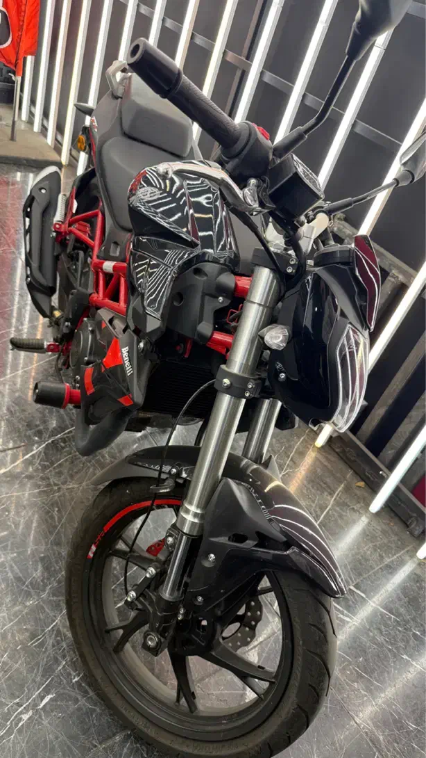 نیکران موتور بنلی۲۵۰مدل۱۴۰۳خریدارNHگلکسیNA180PCX|موتورسیکلت|تهران, عباسآباد|دیوار