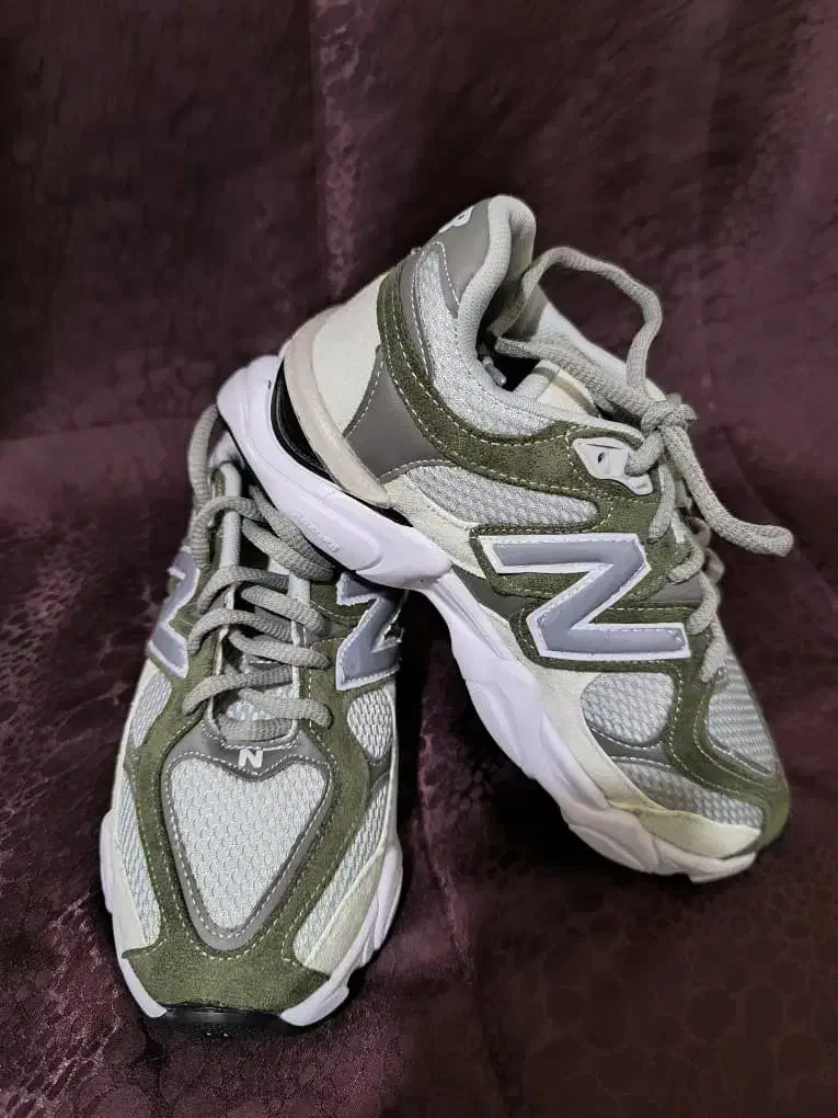 کفش نیوبلانس|کیف، کفش، کمربند|شادگان, |دیوار