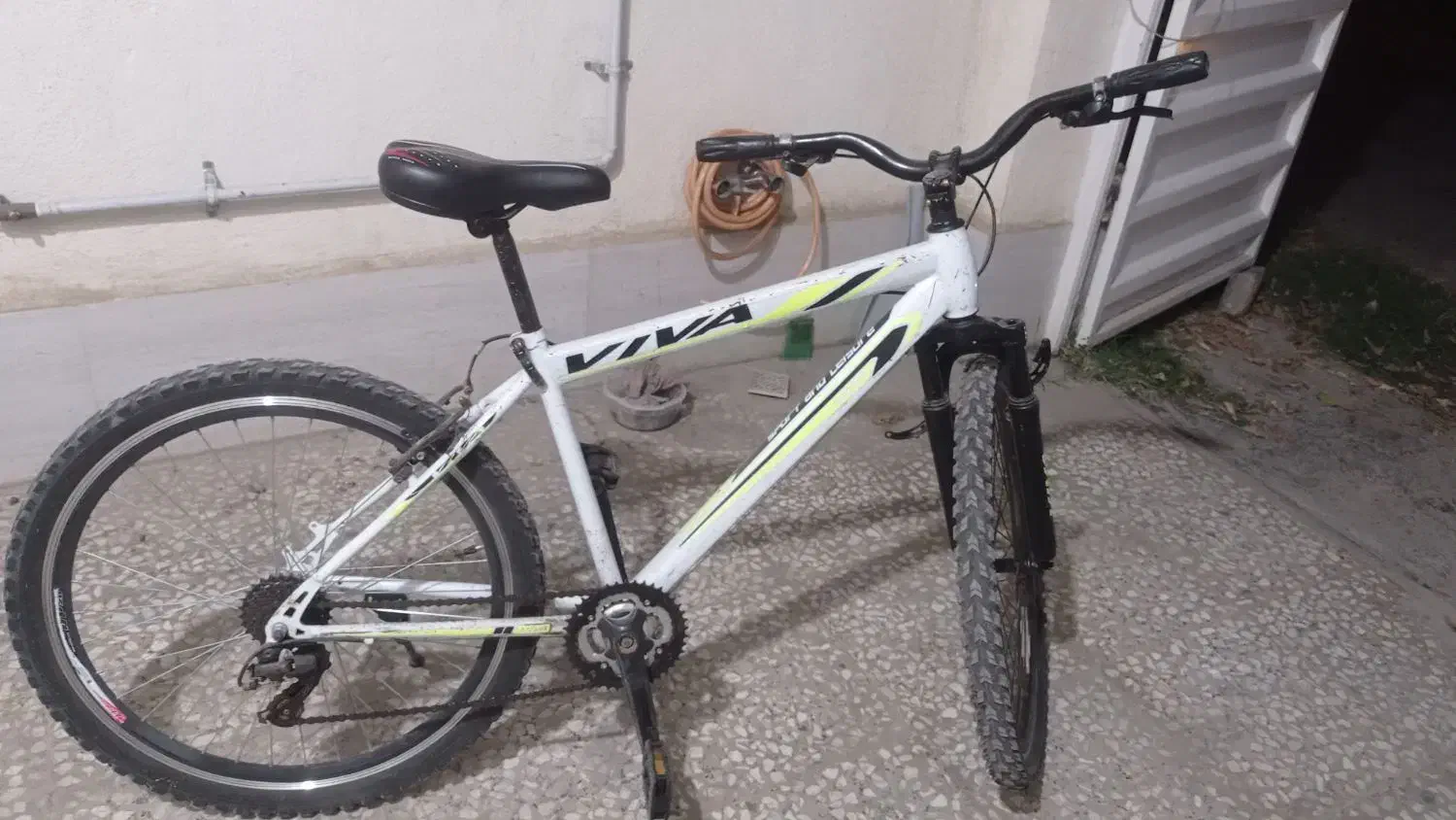 دوچرخه /دوچرخه کارکرده /دوچرخه بازسازی شده|دوچرخه، اسکیت، اسکوتر|گنبد کاووس, |دیوار