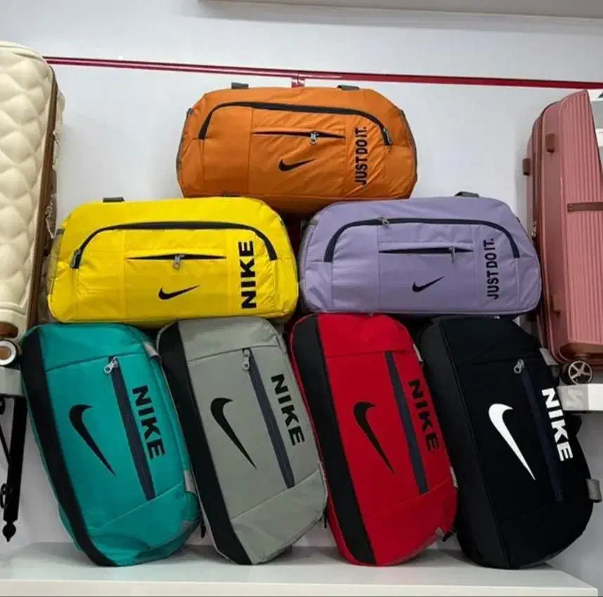 فروش به صورت تک و عمده|کیف، کفش، کمربند|کرج, خلج آباد|دیوار