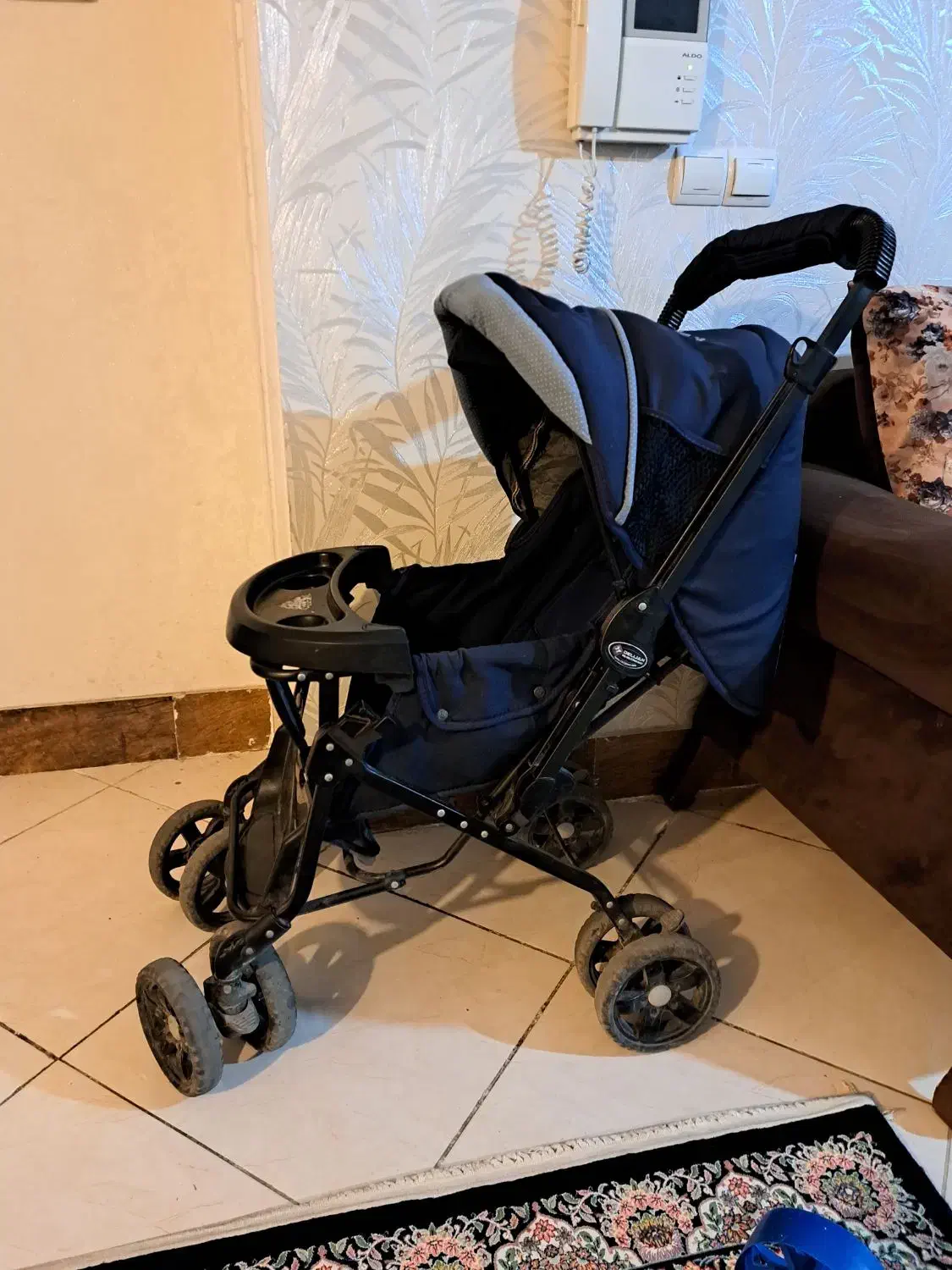 کالسکه ی کودک تاشو|کالسکه و لوازم جانبی|محمدشهر, همایون ویلا|دیوار