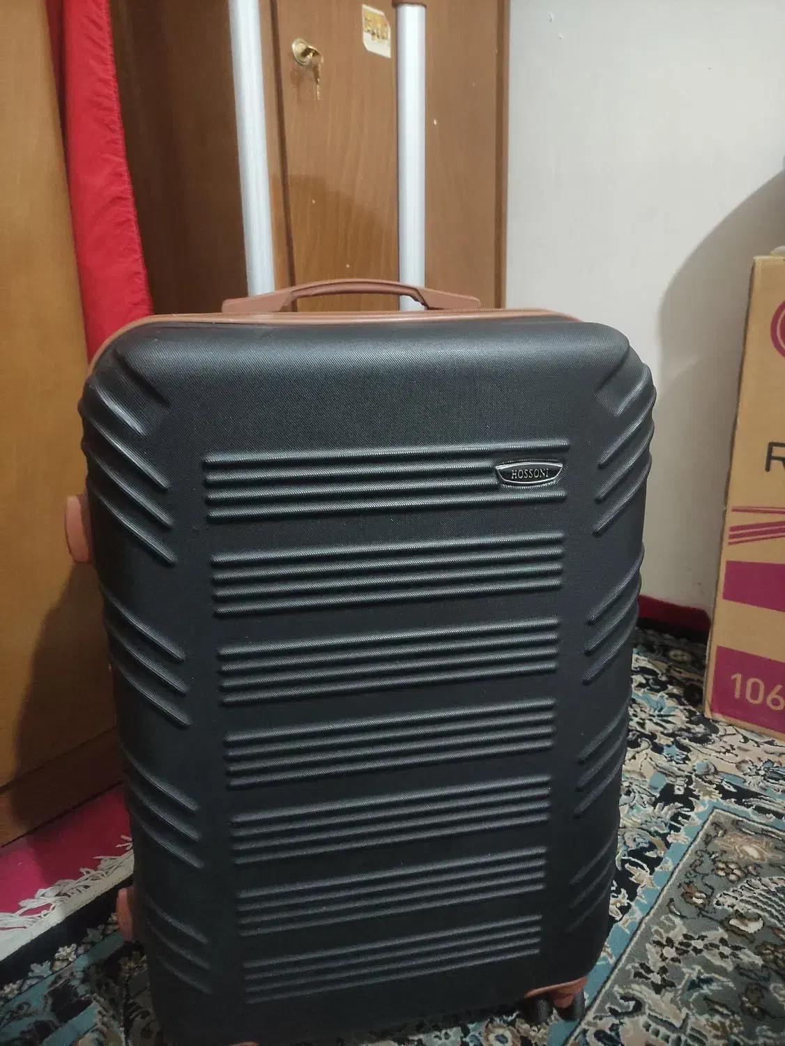 چمدون فایبرگلاس سایز بزرگ|کیف، کفش، کمربند|مشهد, بهمن|دیوار