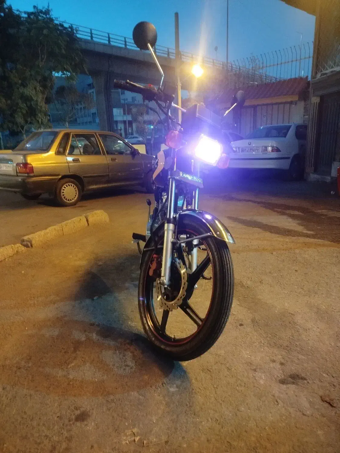 موتور|موتورسیکلت|اراک, |دیوار