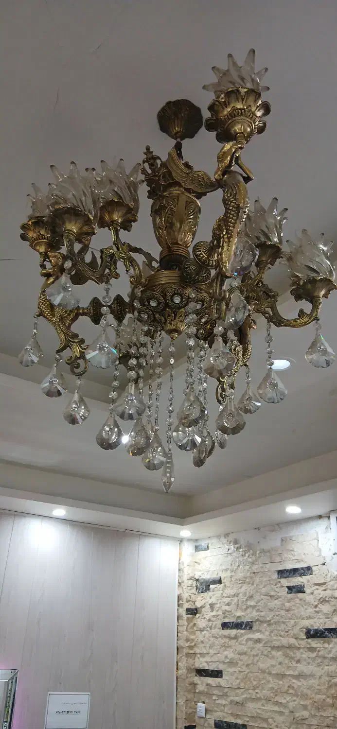 لوستر برنز ۵ شاخه|لوستر و چراغ آویز|فردیس, شهرک راه آهن|دیوار