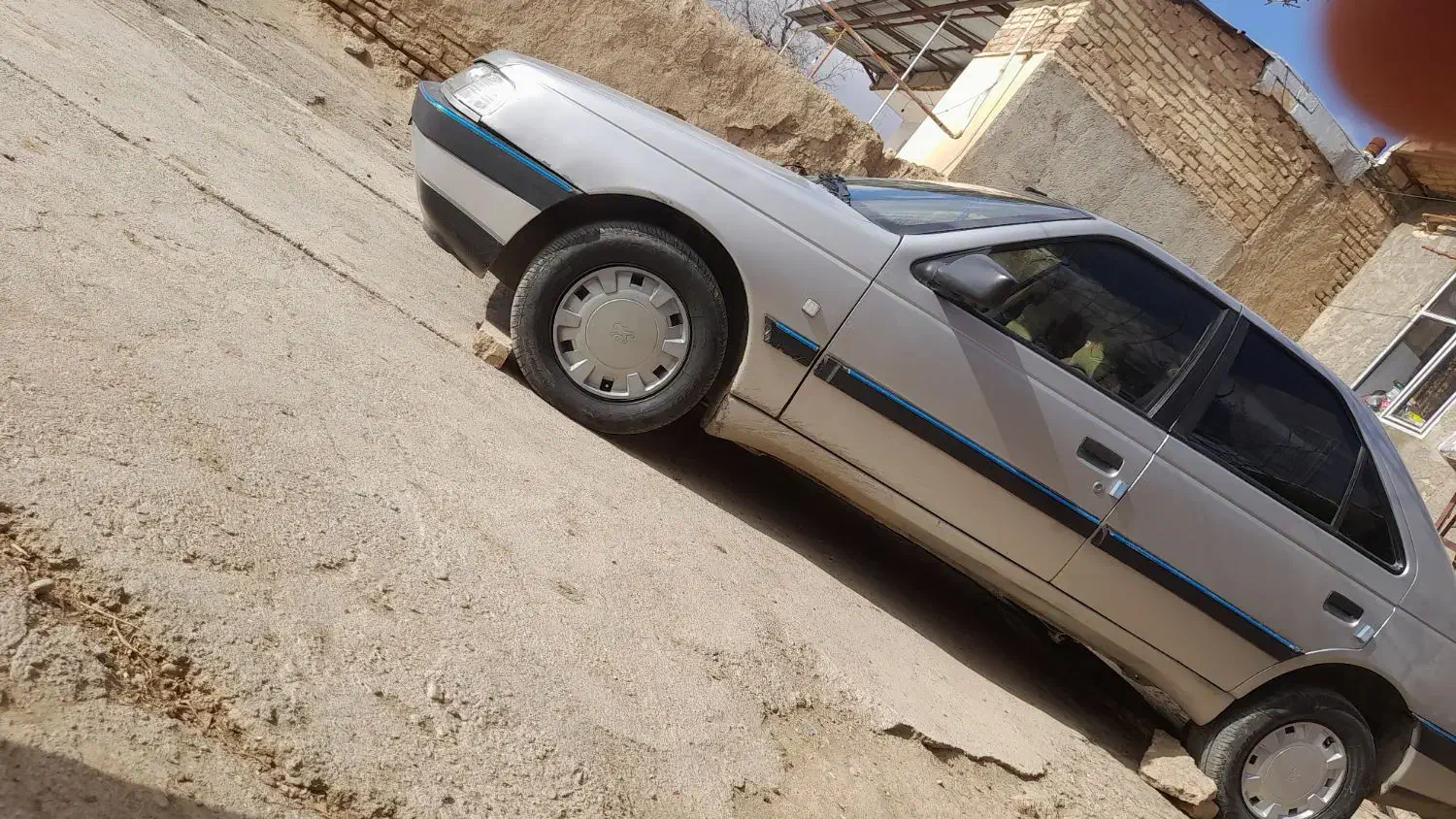 فروشی|خودرو سواری و وانت|کنگاور, |دیوار