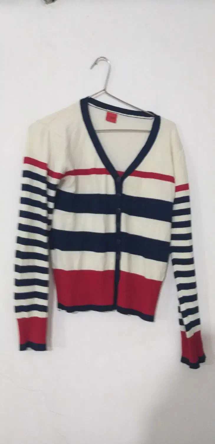 سلام تعدادی لباس به فروش میرسد|لباس|مشکین‌دشت, |دیوار