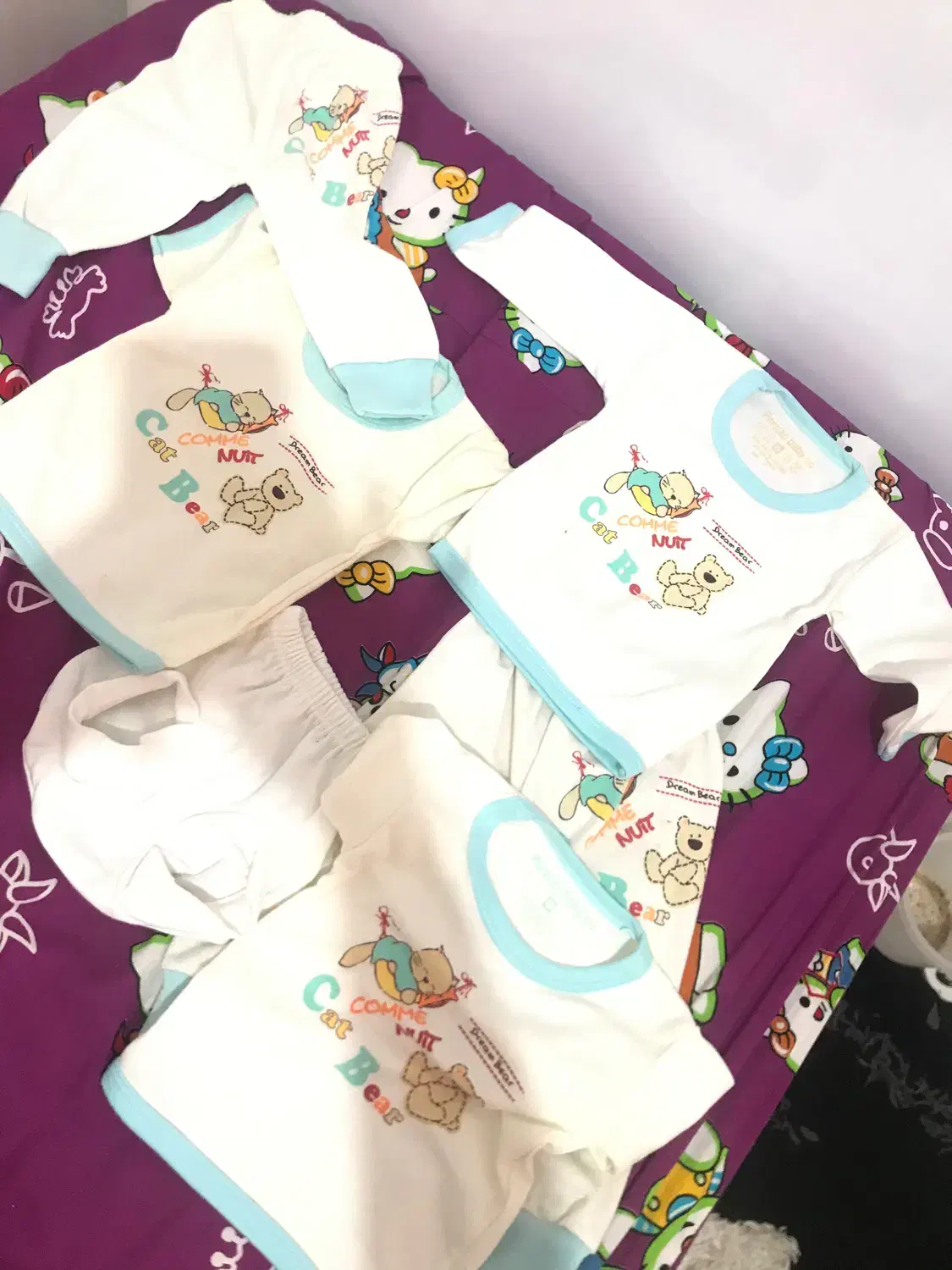 لباس نوزادی تیکه|کفش و لباس بچه|بابل, |دیوار