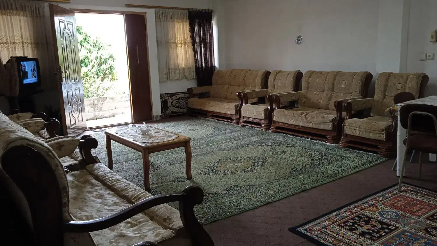 اجاره ویلا سوئیت کوتاه مدت|اجارهٔ کوتاه‌مدت آپارتمان و سوئیت|رودسر, |دیوار