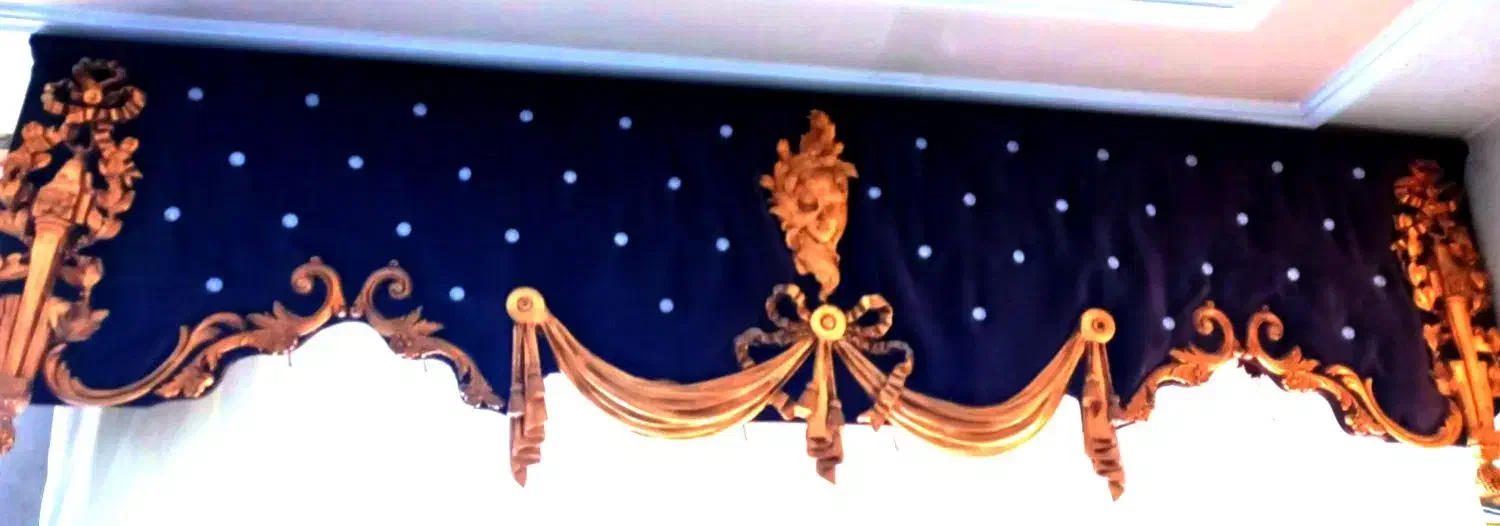 تاج بالای پرده دو عدد 2.20متری|پرده، رانر، رومیزی|بجنورد, |دیوار