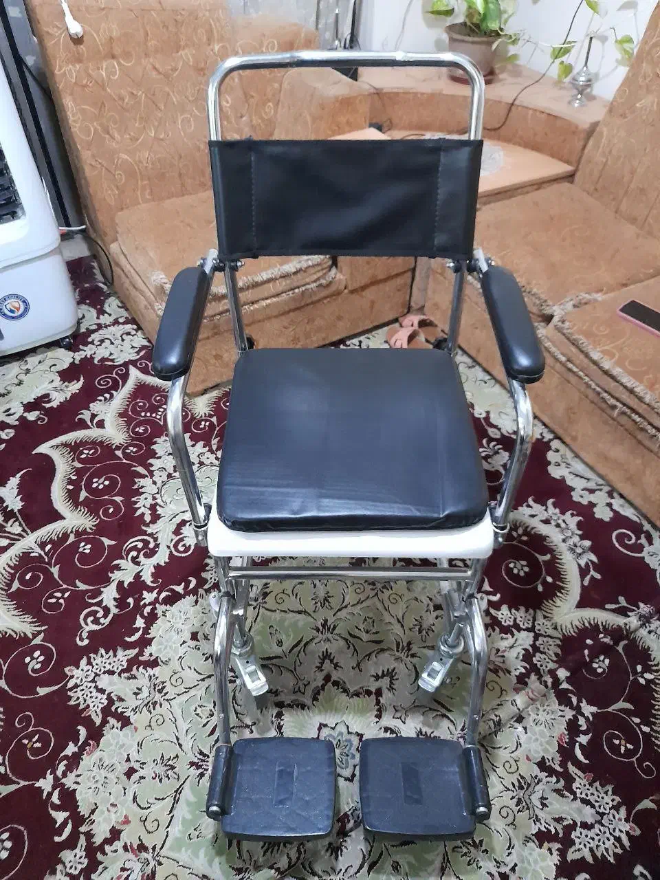 ویلچر مرغوب حمام اکبند|آرایشی، بهداشتی، درمانی|کرمانشاه, |دیوار