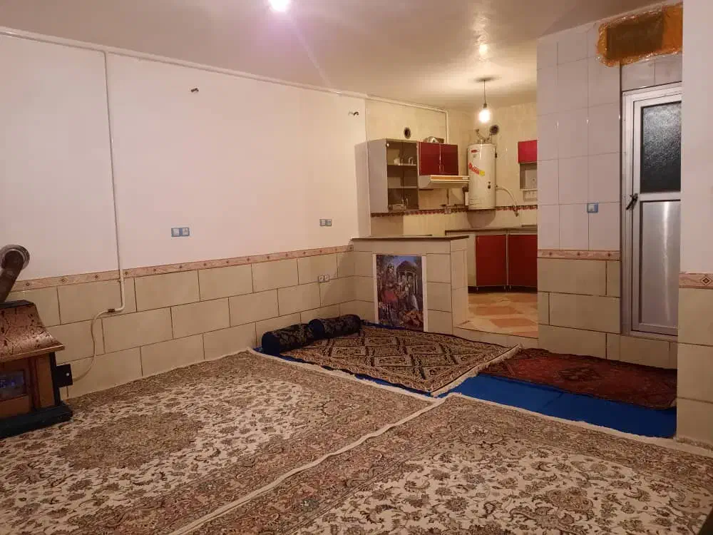 رهن کامل منزل طبقه دوم مستقل .تمام کار|اجارهٔ خانه و ویلا|شیراز, شهرک ترکان|دیوار