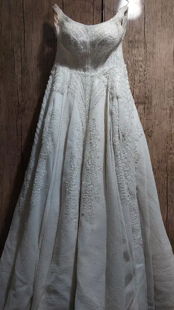 لباس عروس|لباس|شیراز, تپه تلویزیون|دیوار