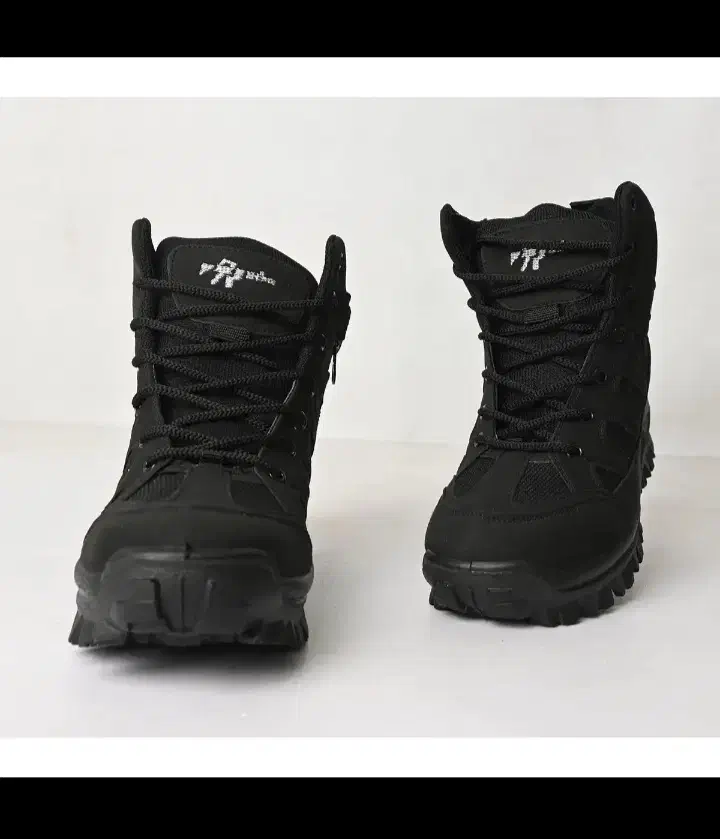 کفش کوهنوردی|کیف، کفش، کمربند|مشهد, ارمغان|دیوار