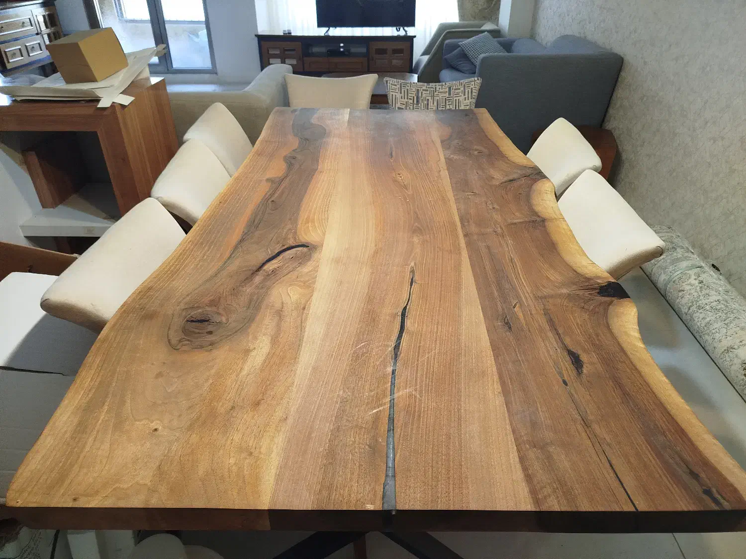 میز چوب گردو ورزین ۸نفره|میز و صندلی غذاخوری|مشهد, الهیه|دیوار