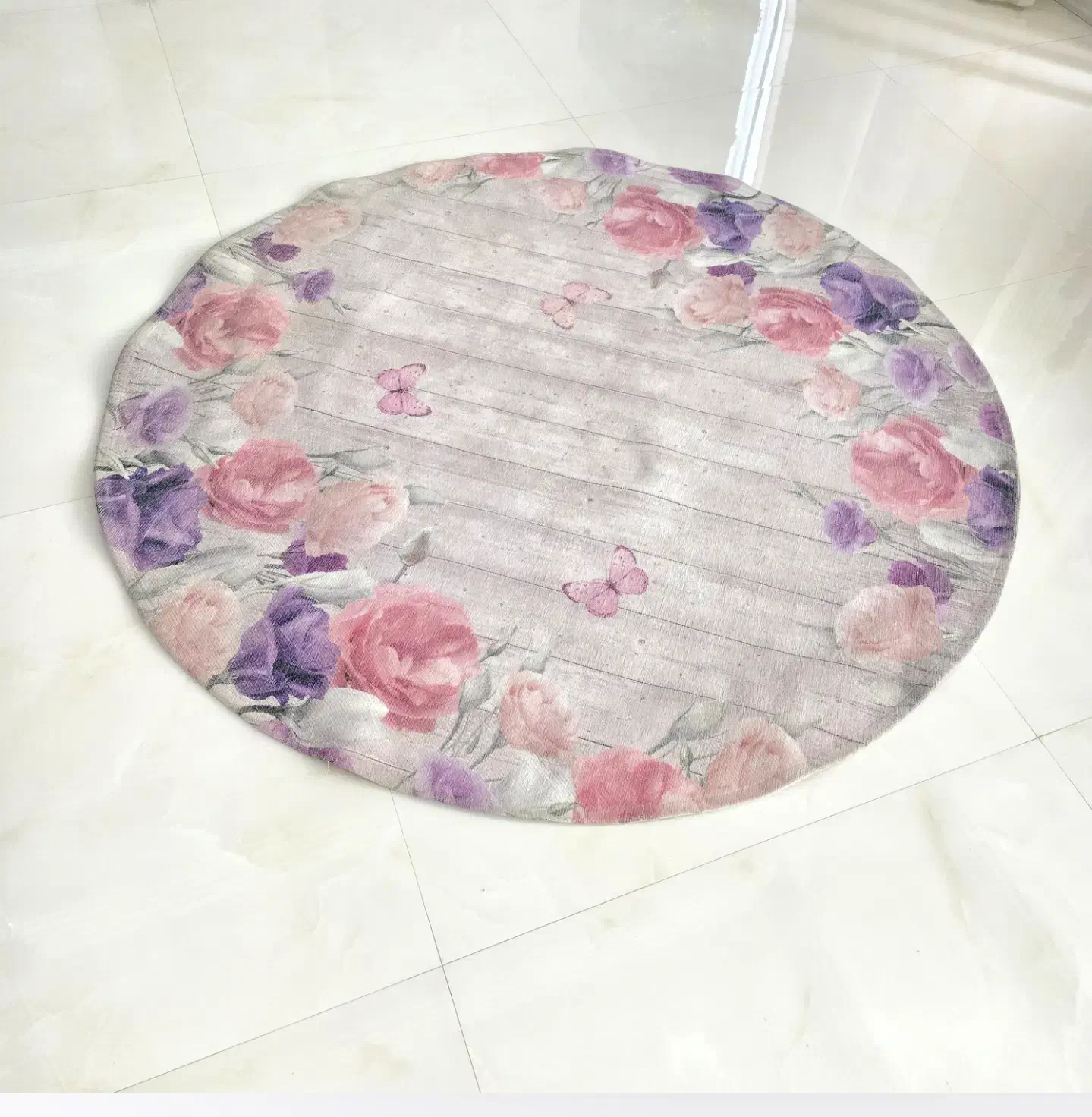 تعدادی فرشینه و قالیچه تمیز و سالم|فرش|مشهد, گوهرشاد|دیوار