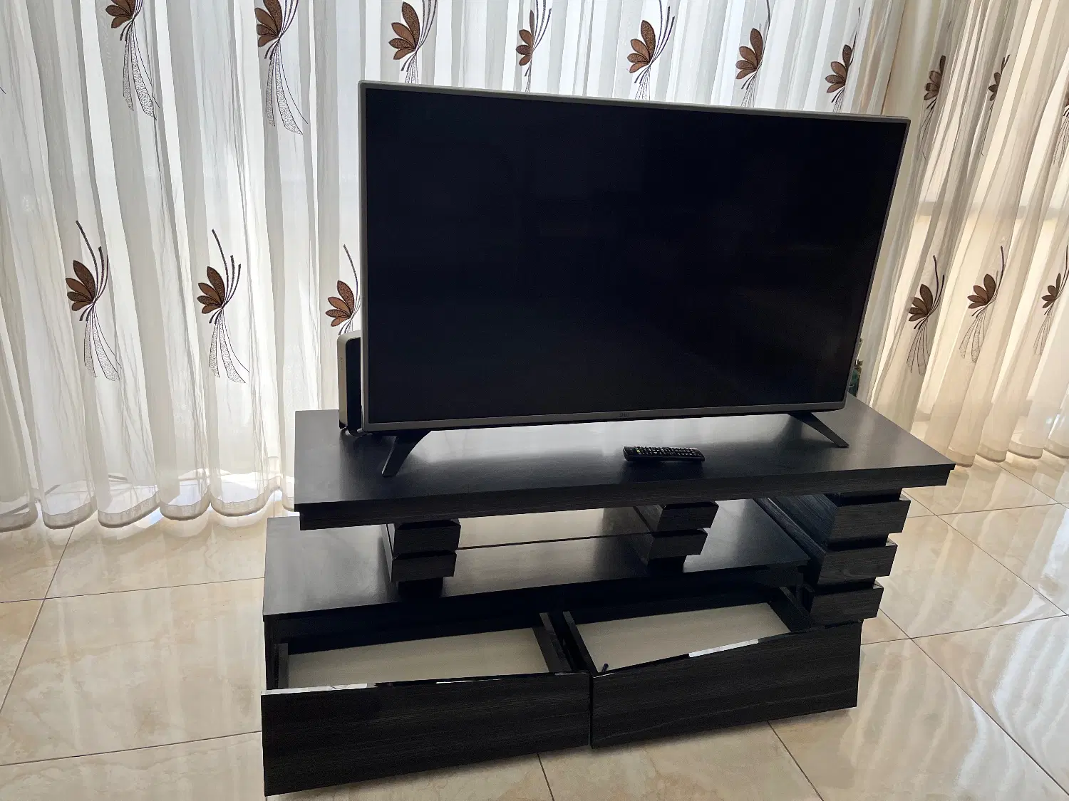 میز Tv|میز تلویزیون|اصفهان, کوجان|دیوار