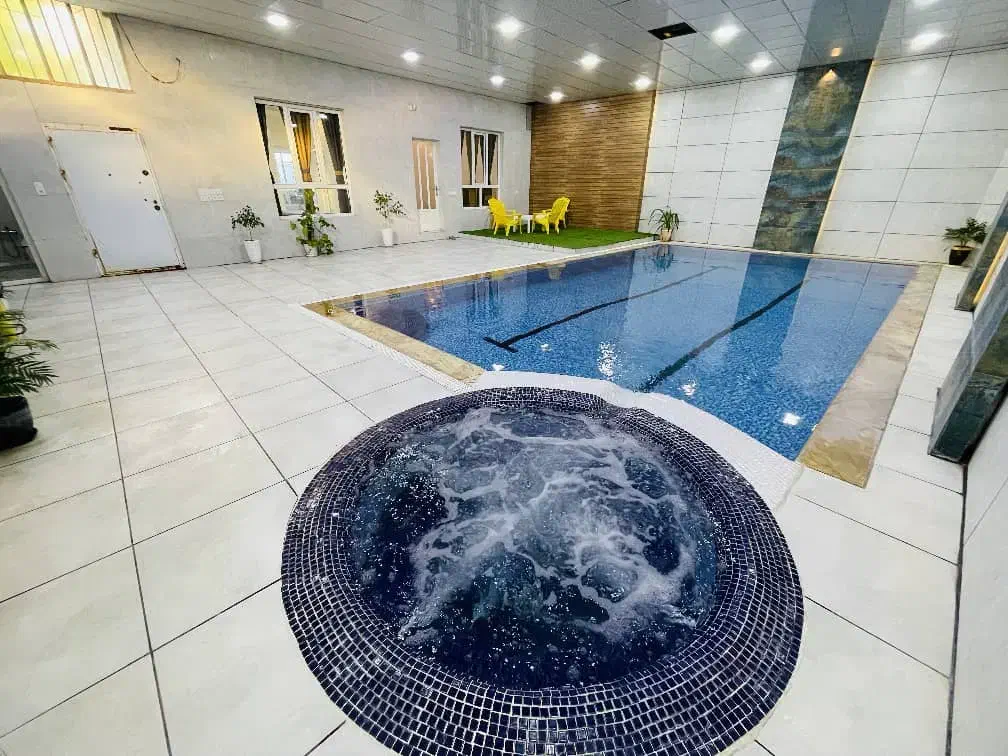 ویلا آب گرم امکان رزرو حضوری|اجارهٔ کوتاهمدت ویلا و باغ|اهواز, کوروش|دیوار