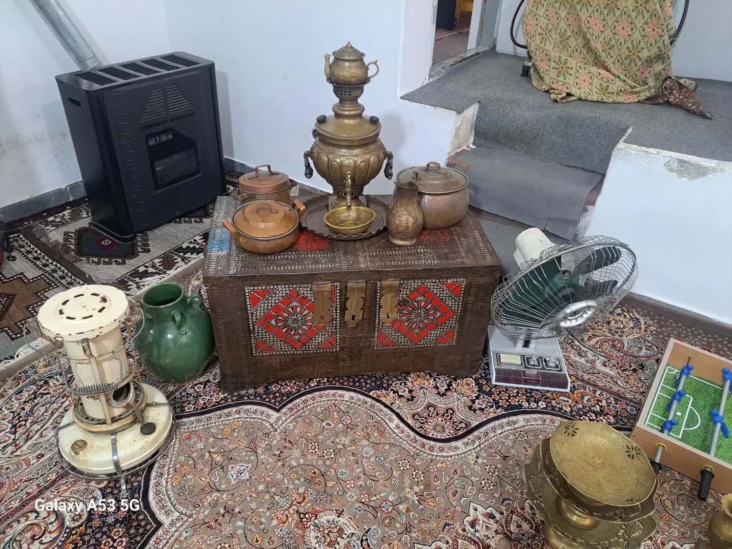 تعدادی لوازم|کلکسیون اشیاء عتیقه|پل سفید, |دیوار