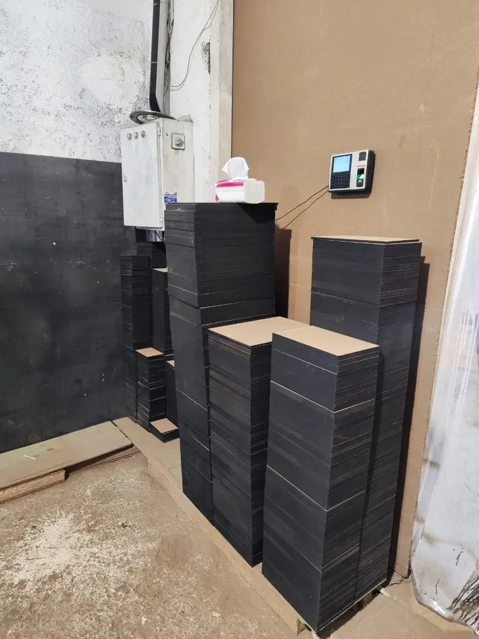 تخته شاسی|تابلو، نقاشی، عکس|تبریز, |دیوار