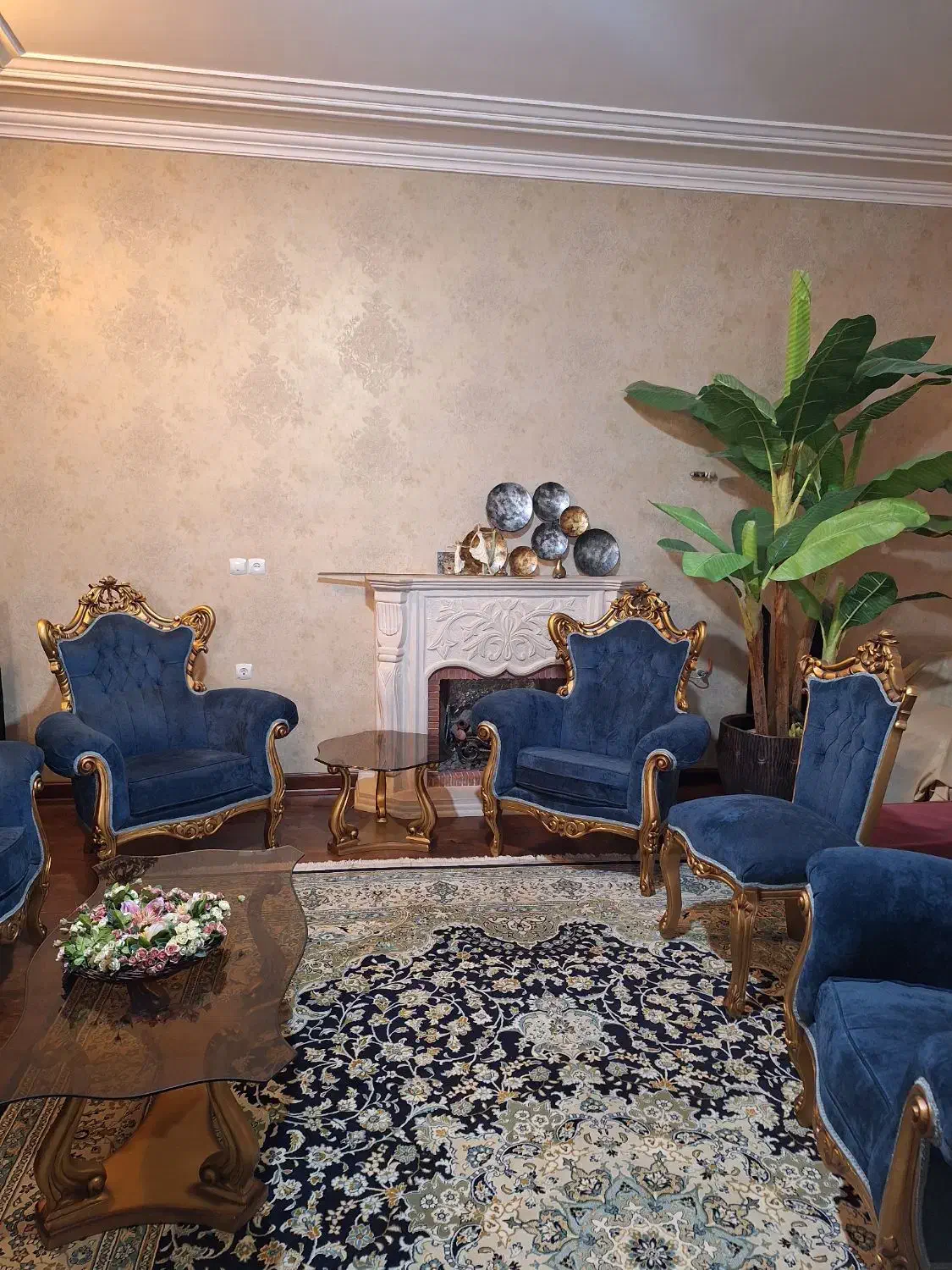 مبل سلطنتی ۹نفره|مبلمان خانگی و میز عسلی|کازرون, |دیوار