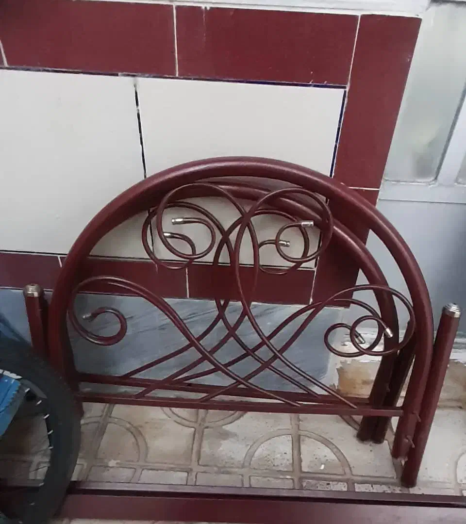 تخت یه نفره|تخت و سرویس خواب|دره شهر, |دیوار