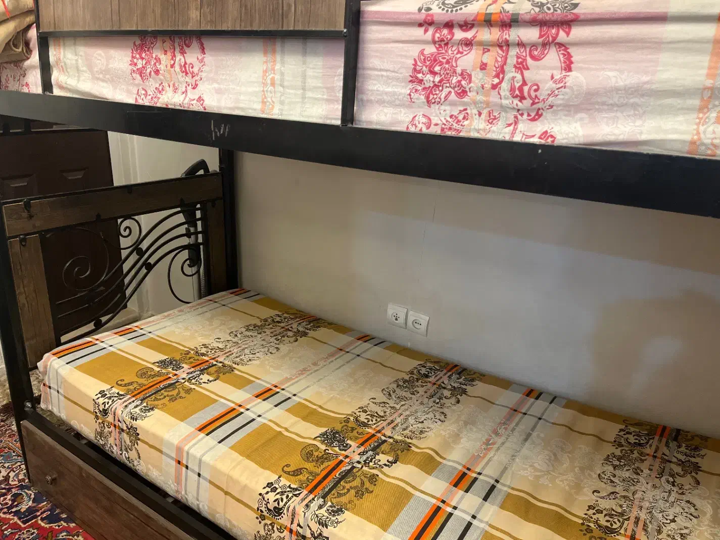 تخت دونفر با تشک طبی وکشو زیر|تخت و سرویس خواب|تهران, امیریه|دیوار