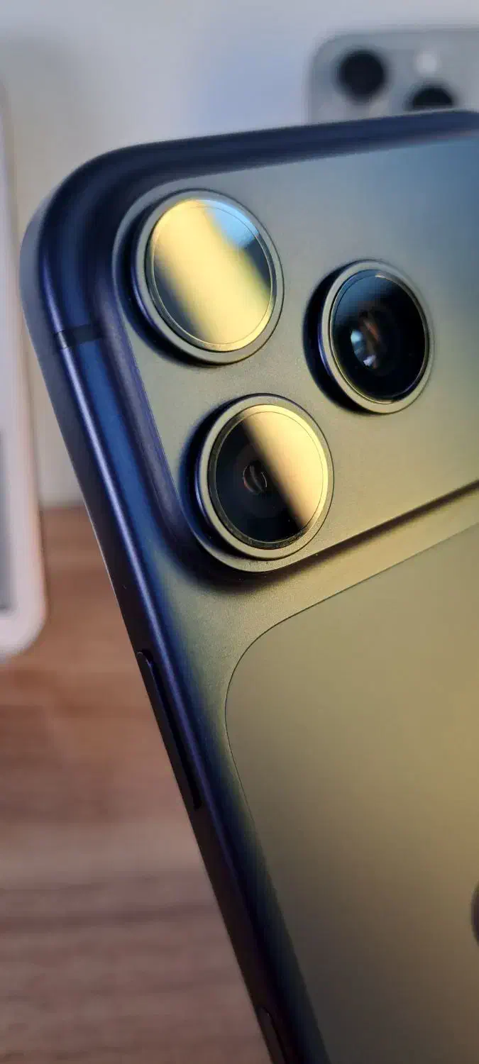 17pro 256 سایکل صفر|موبایل|مشهد, احمدآباد|دیوار