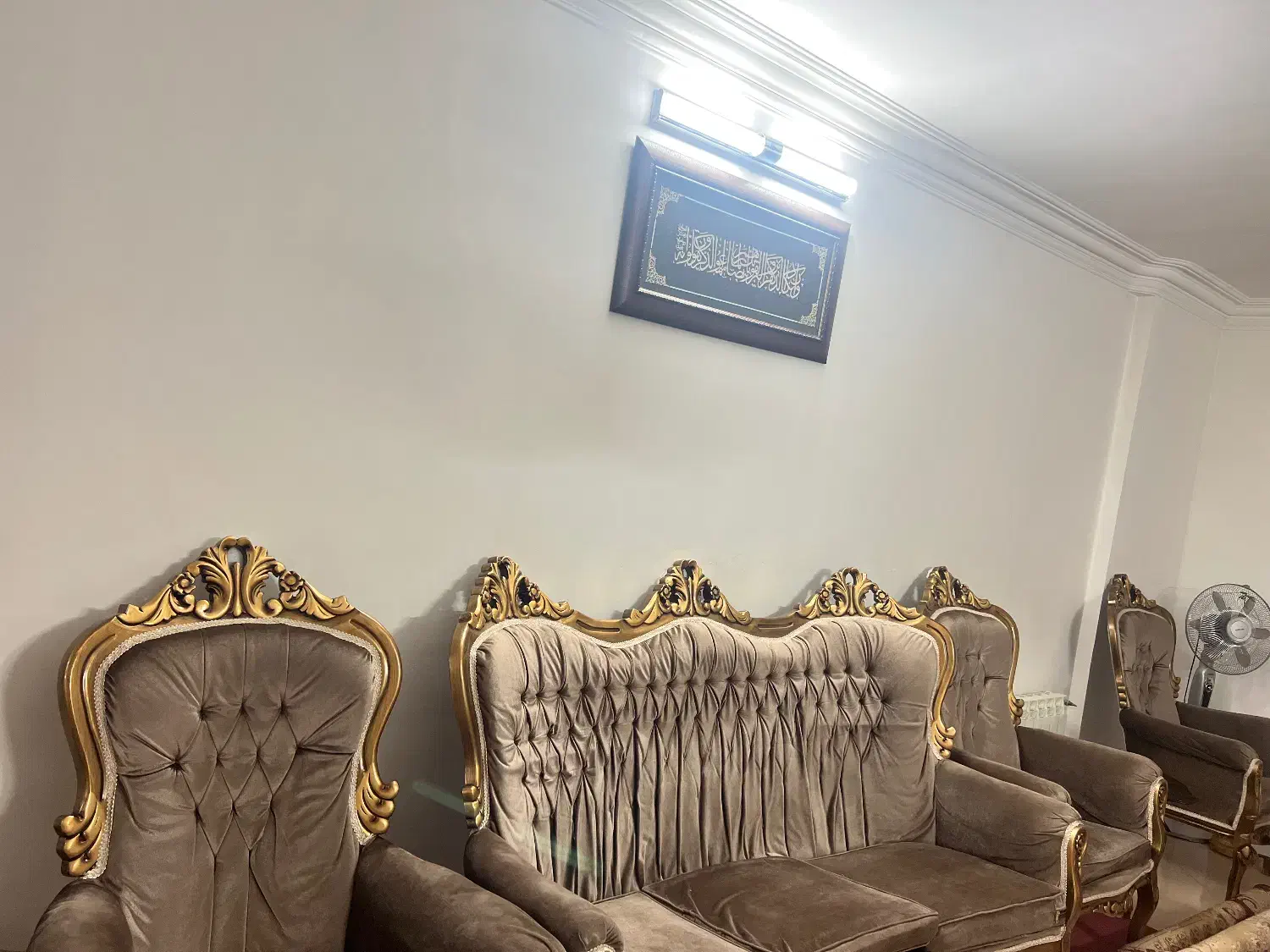 مبلمان|مبلمان خانگی و میز عسلی|مشهد, جانباز|دیوار