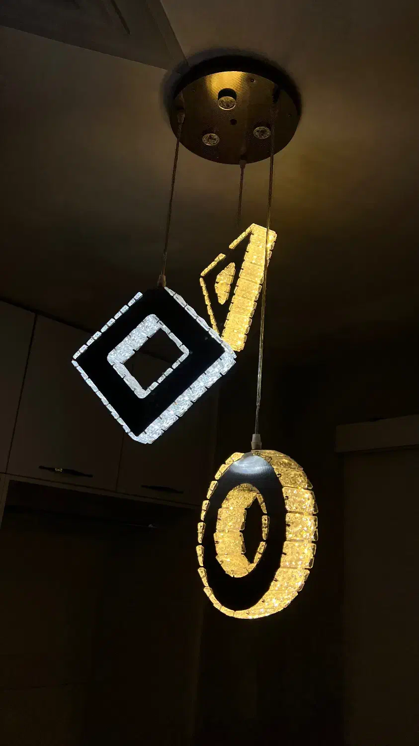 لوستر|لوستر و چراغ آویز|آستانه اشرفیه, |دیوار