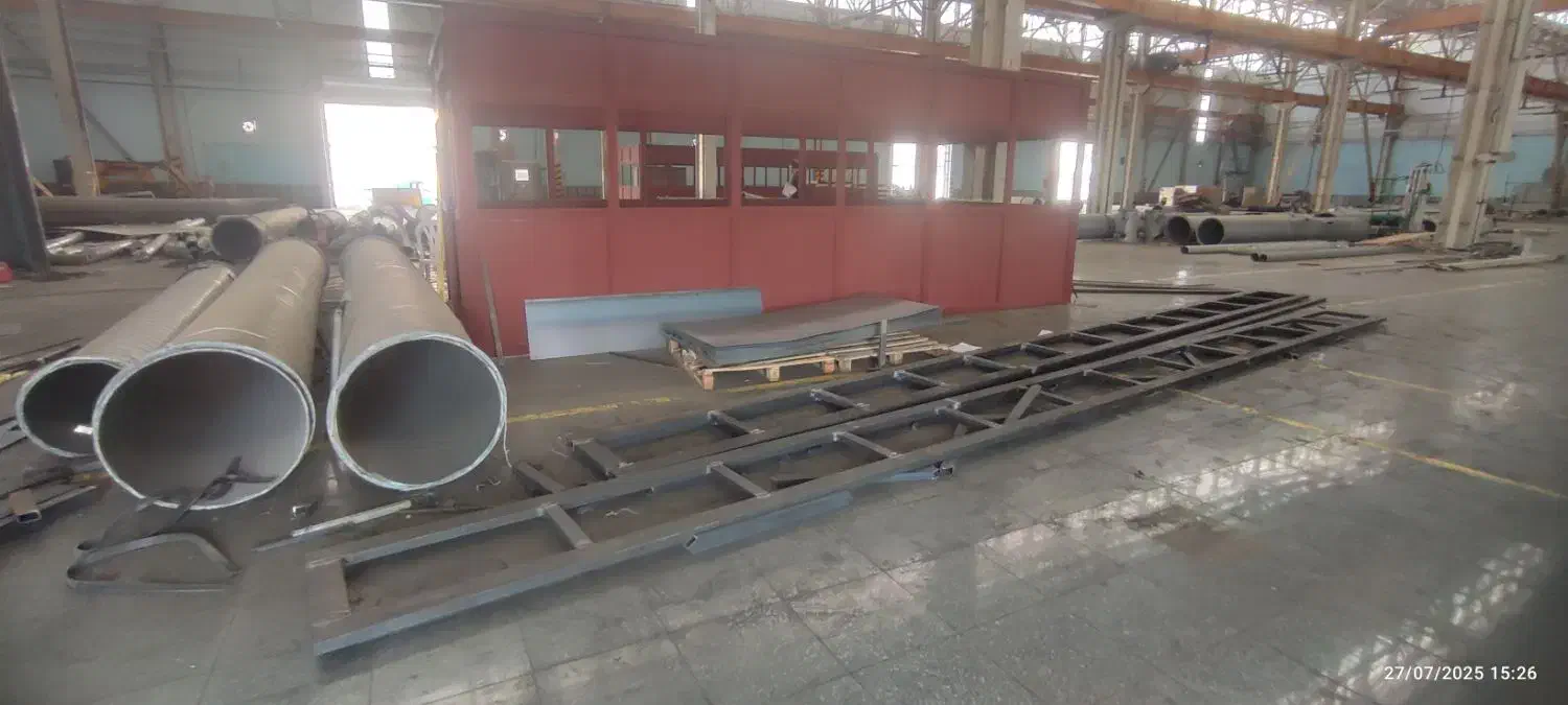 جوشکاری ساخت و نصب سقف شیروانی ساندویچ پانل|خدمات پیشه و مهارت|کرج, فاز ۲ مهرشهر|دیوار