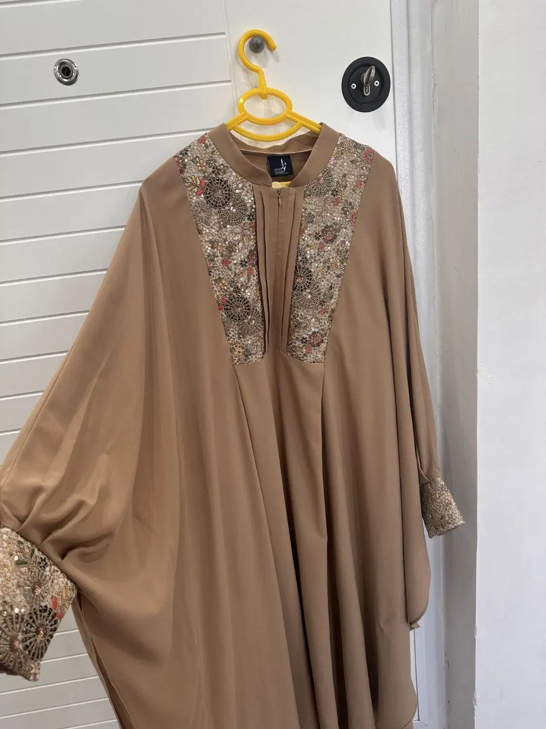 عبای سوزن دوزی برند نورا|لباس|دزفول, |دیوار