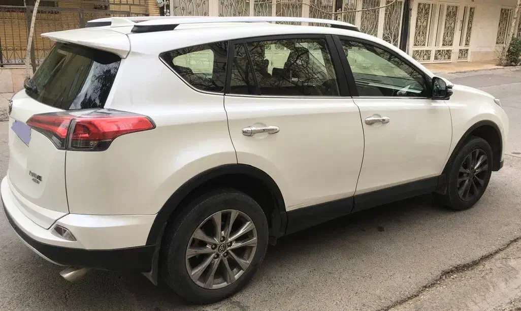 تویوتا راوفور 2016 مشابه صفر|خودرو سواری و وانت|مشهد, پارک کوهستان|دیوار