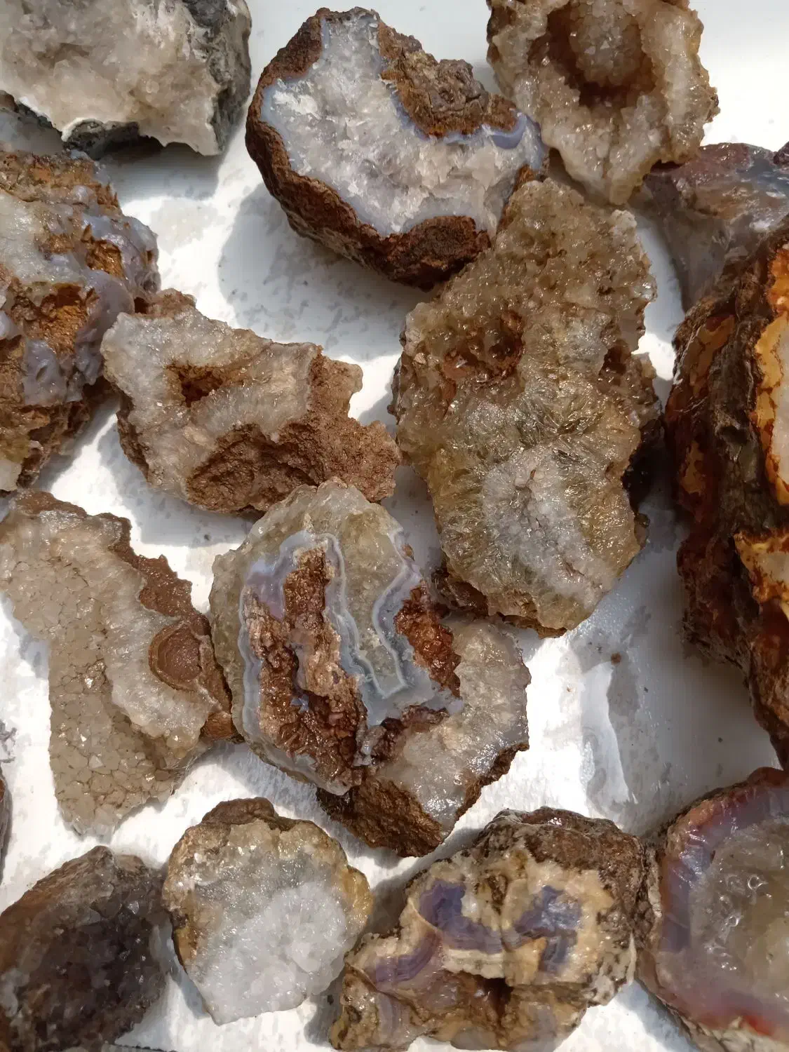 انواع کوارتز|جواهرات|باسمنج, |دیوار