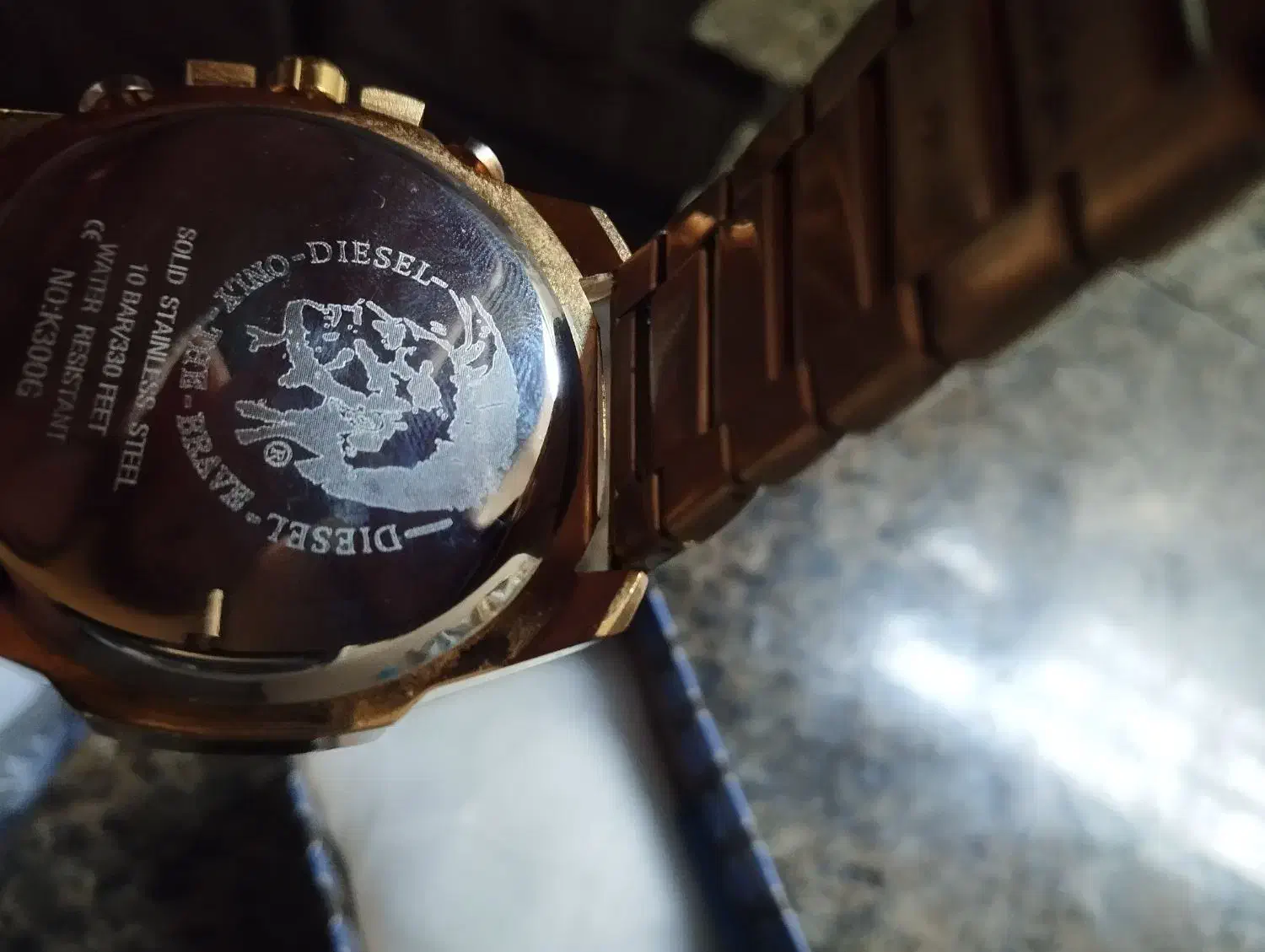 ساعت دیزل|ساعت|بندر کنگان, |دیوار