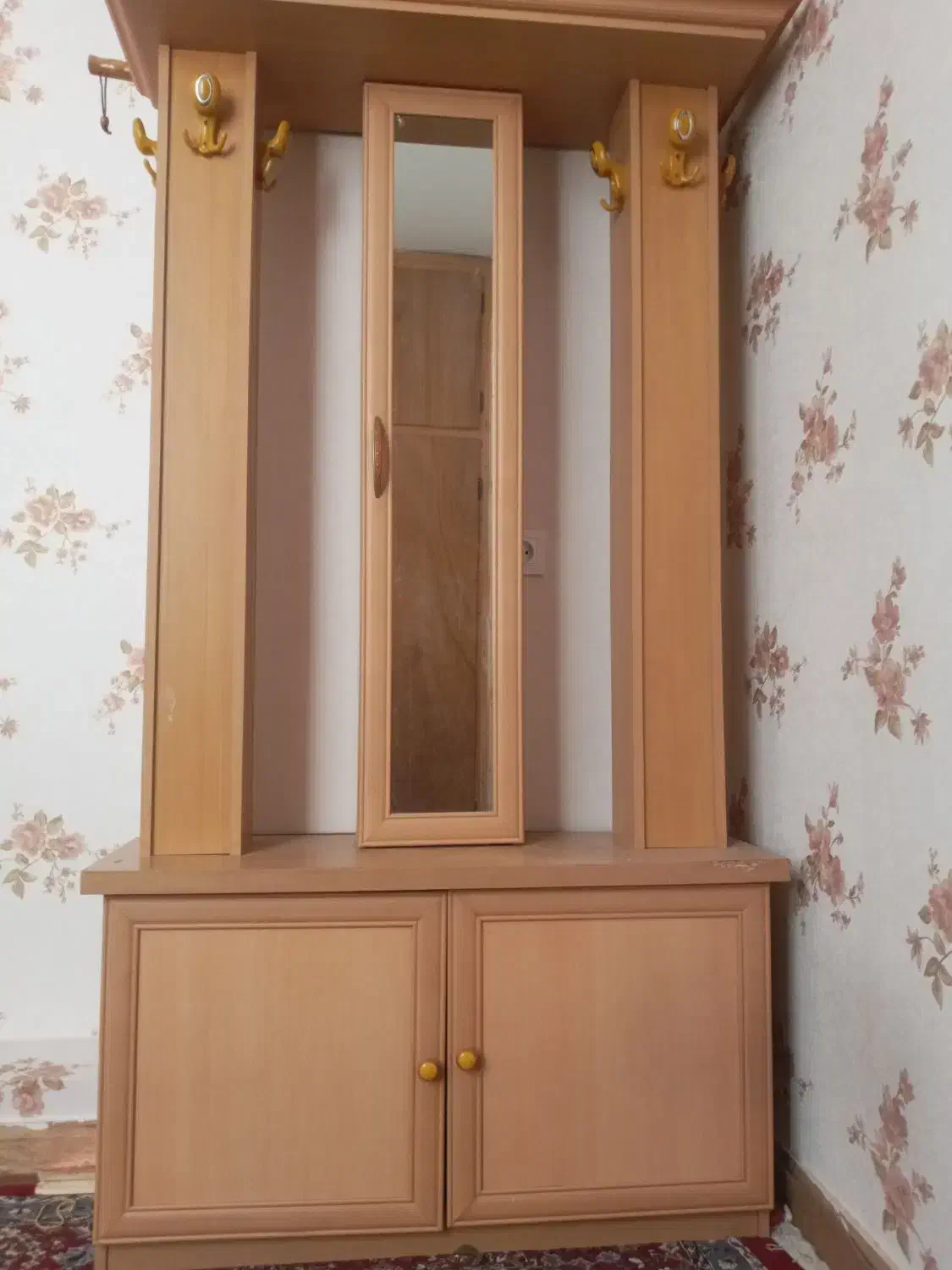 جاکفشی|جاکفشی، کمد، دراور|اراک, |دیوار