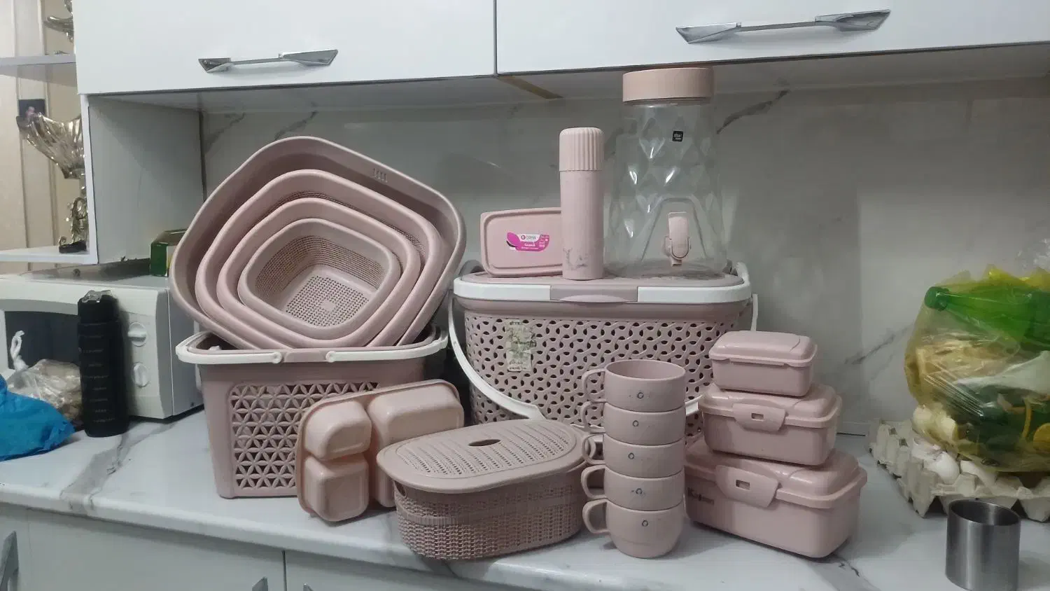 سبد پکنیک با تمام وسایل تو عکس|ظروف نگهدارنده، پلاستیکی، یک‌بارمصرف|زاهدان, |دیوار