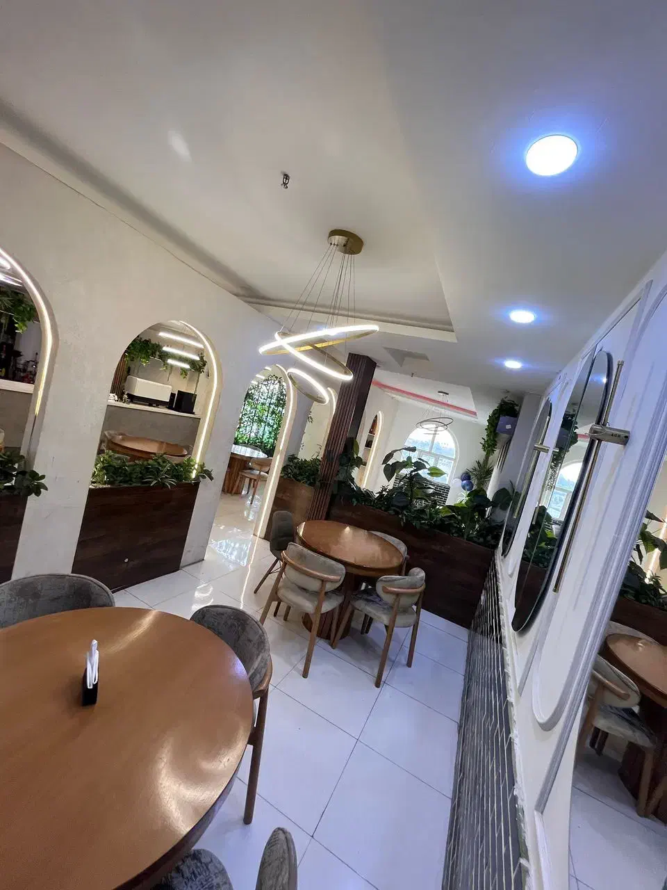 واگذاری کافه رستوران|اجارهٔ مغازه و غرفه|اهواز, سپیدار|دیوار