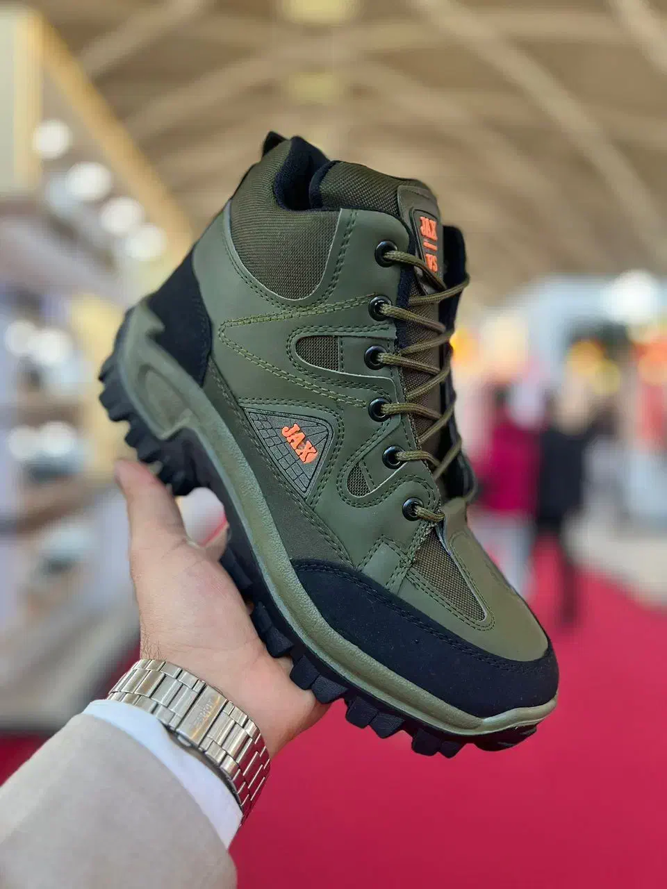 انواع کتانی اسپرت به قیمت تولیدی|کیف، کفش، کمربند|کوهدشت, |دیوار