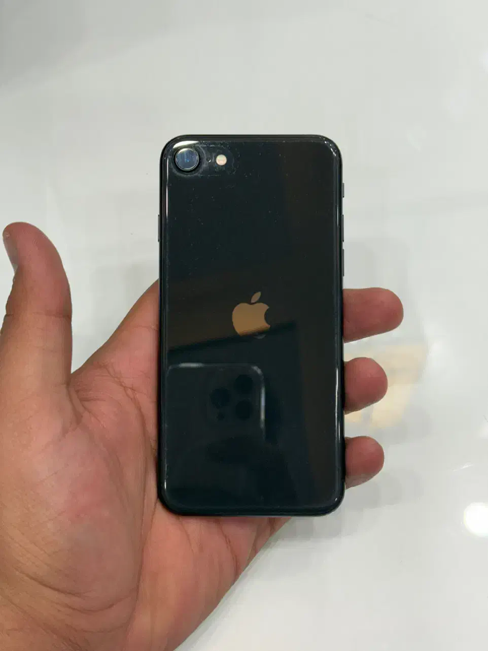 معاوضه تا ۱۷پرو مکس مابقی هم پول نقد|موبایل|یزد, |دیوار