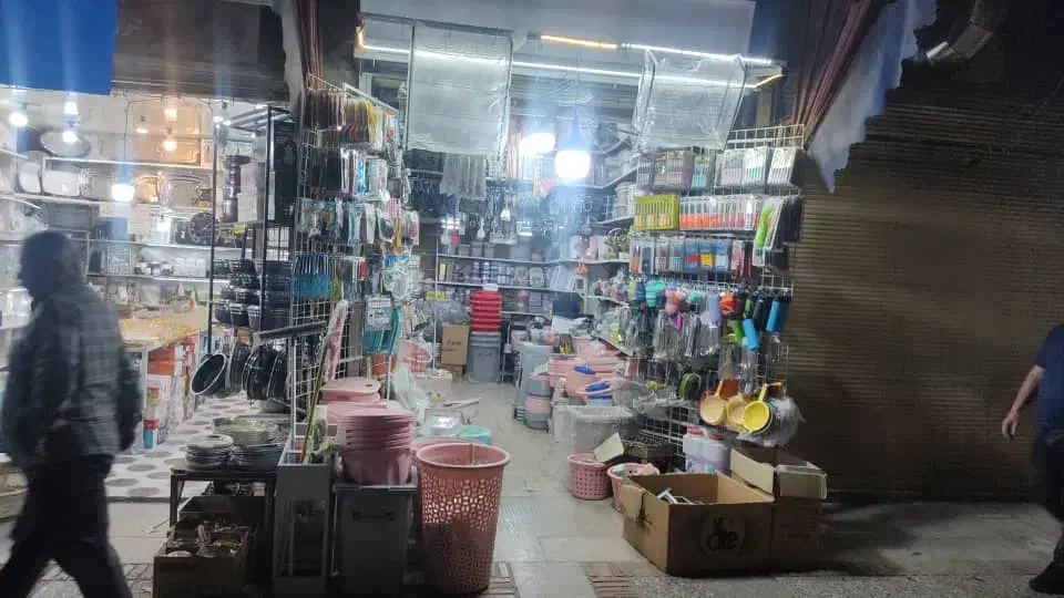 اجاره مغازه فعال|اجارهٔ مغازه و غرفه|شیراز, شاهچراغ|دیوار