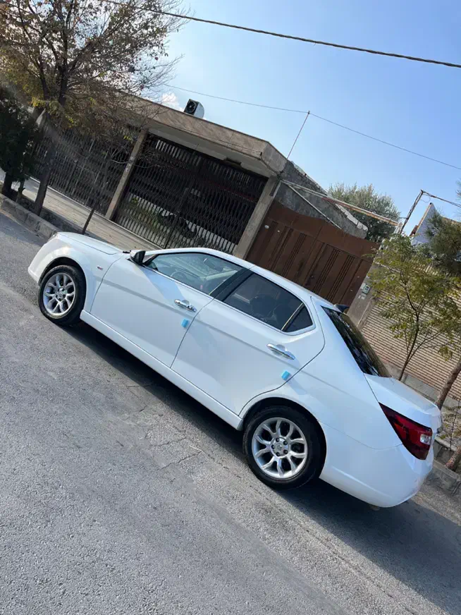 دنا آپشنال اتومات مدل 1403|خودرو سواری و وانت|کرمان, |دیوار