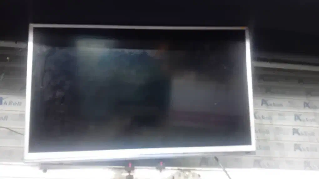 تلویزیون|تلویزیون و پروژکتور|دورود, |دیوار