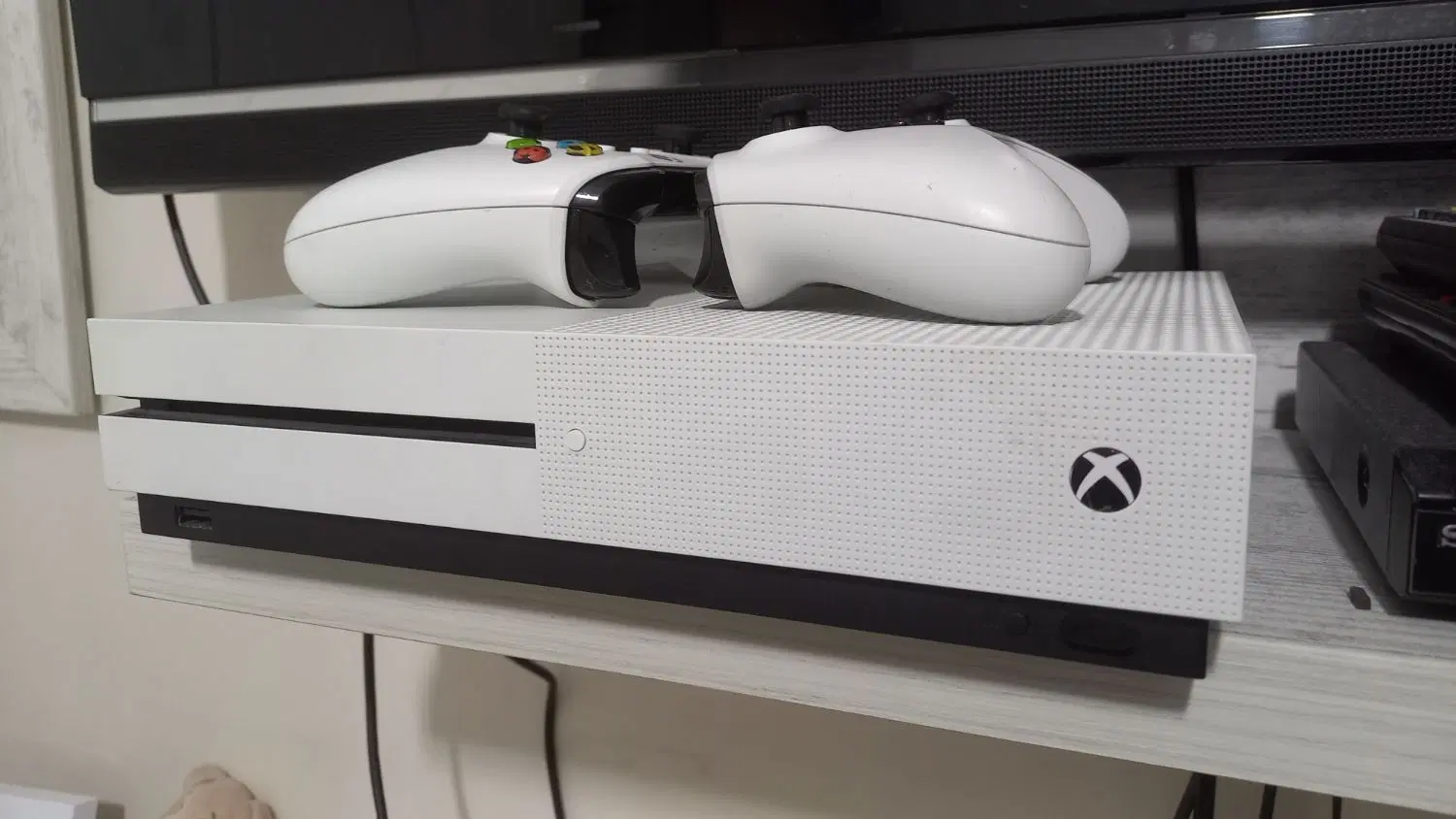 X Box one S (1TB)|کنسول، بازی ویدئویی و آنلاین|تهران, سردارجنگل|دیوار