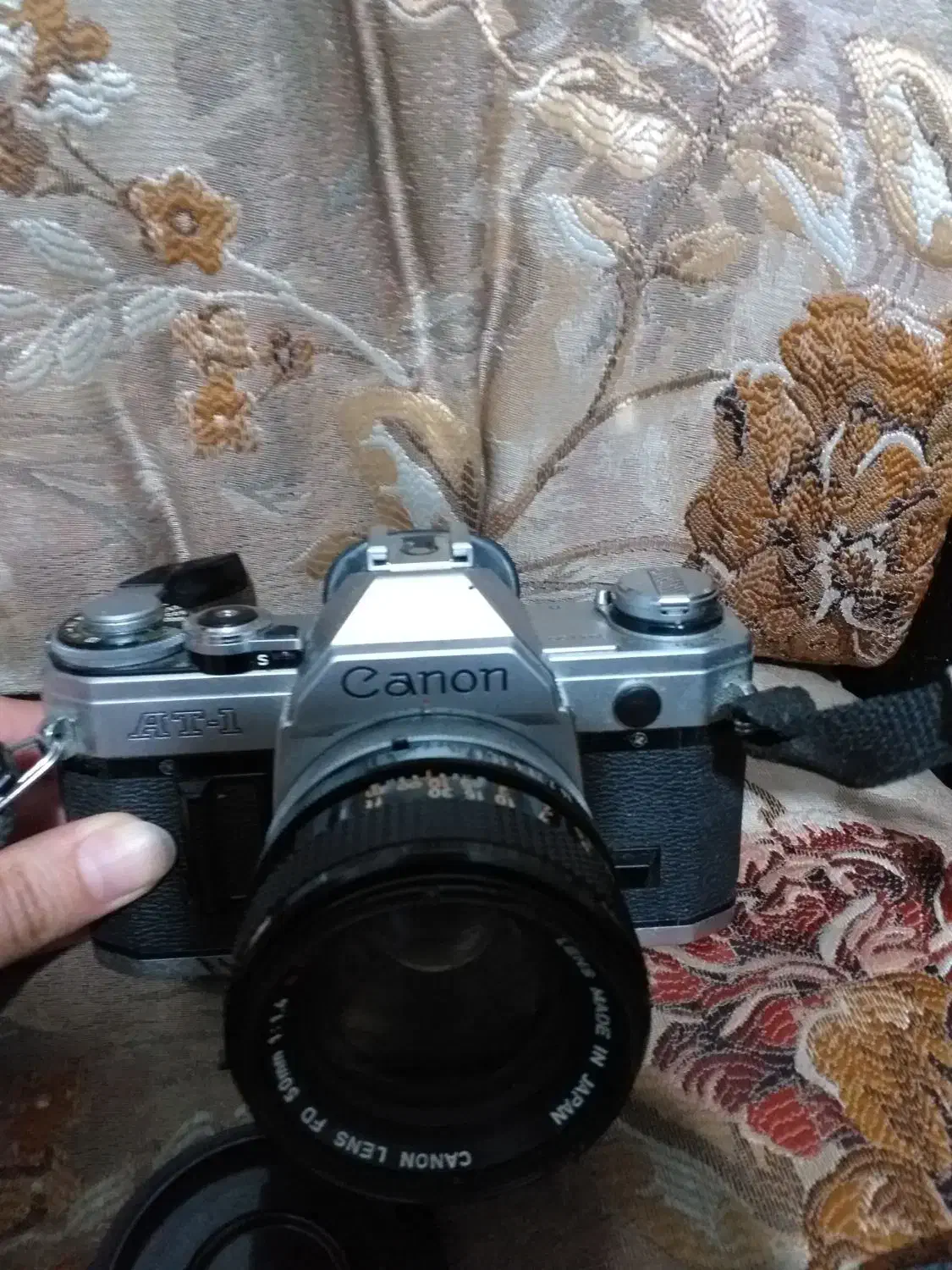 دوربین کنون ژاپنی|دوربین عکاسی و فیلم‌برداری|ملایر, |دیوار